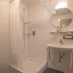 Hotel & 3*