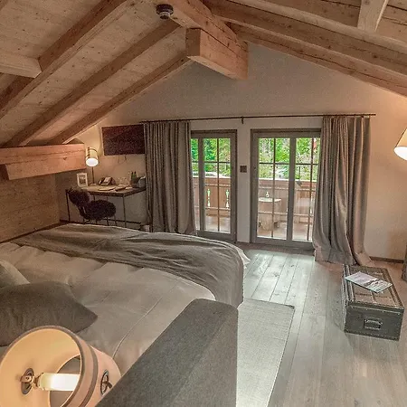 & Hotel