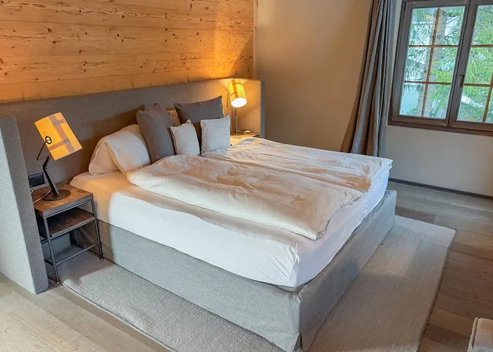 & Hotel 3*